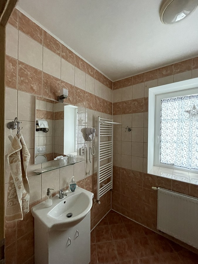 detail koupelny - ubytování v Krušnohorském penzionu Javor se stravováním